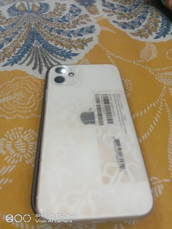 iphone11 jv 64gb 79% (with free accessories) 5