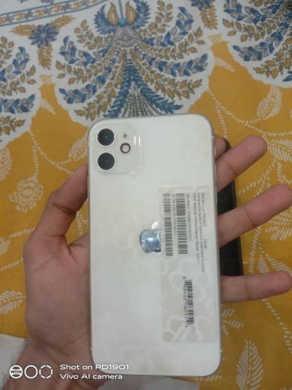 iphone11 jv 64gb 79% (with free accessories) 6