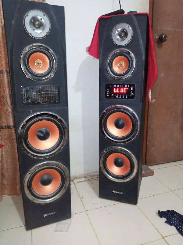 audionic monster 220 1