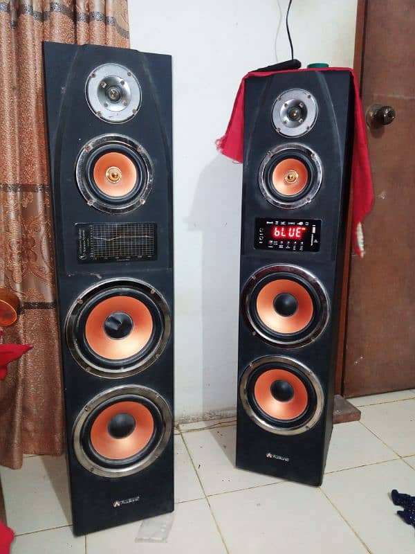 audionic monster 220 2