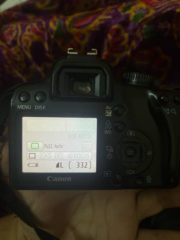 canon 1000D 3