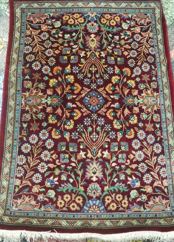 handmade Sootri carpet pakistani 1