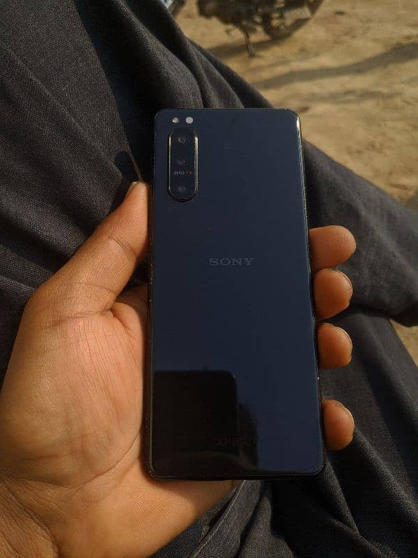 sony experia 5 mark 2 1