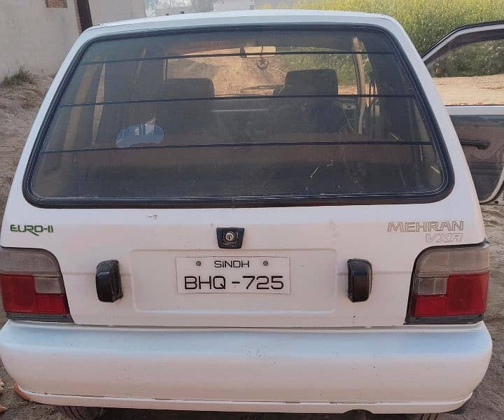 Suzuki Mehran VXR 2017 12