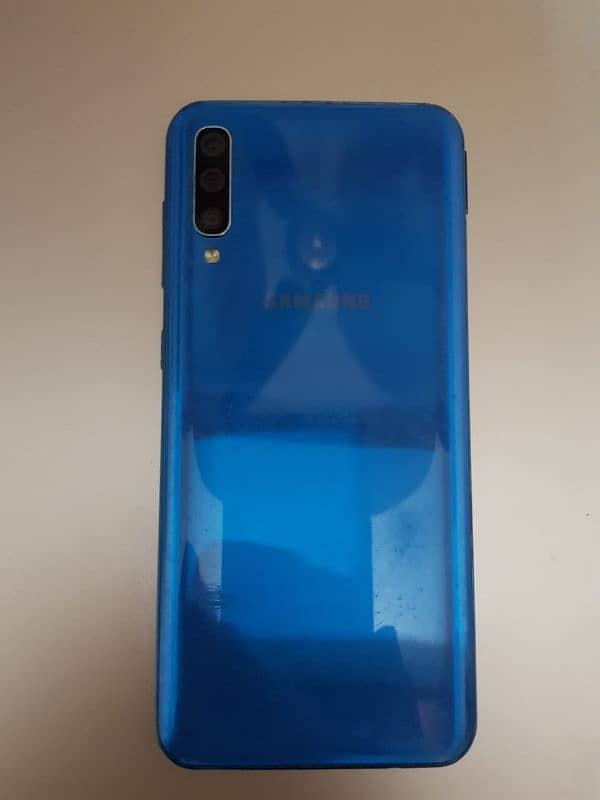 Samsung Galaxy A50 4