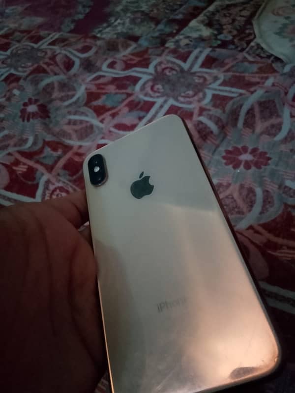 iphone xs pta approved 0