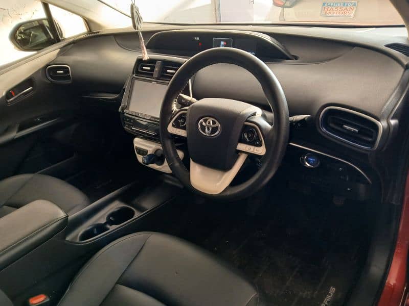 Toyota Prius 2017/2021  4 grade verifiable auction sheet 5