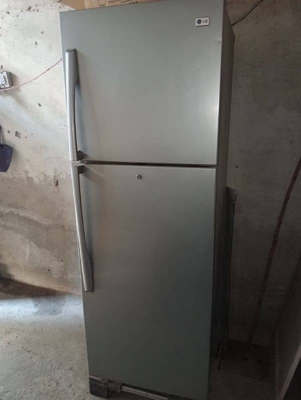 LG refrigerator 1