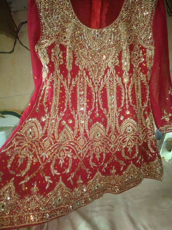 bridal lehnga new condition 3