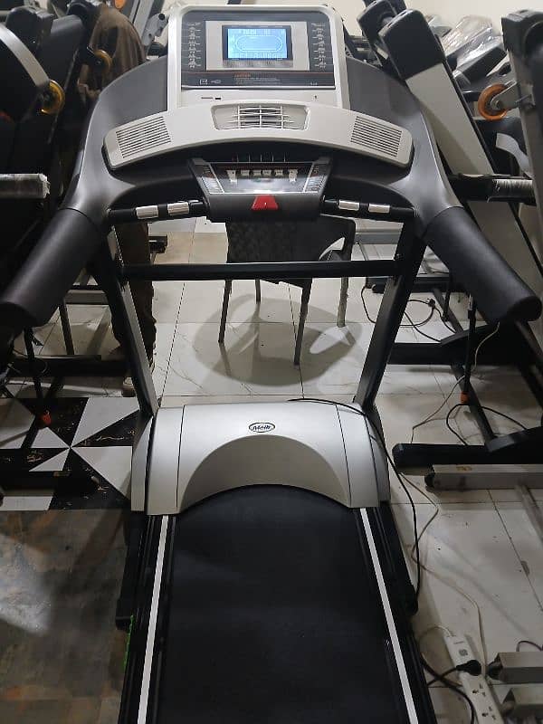 treadmils. (0309 5885468). ellapticals. dumbles. gym cycles. home gym 2