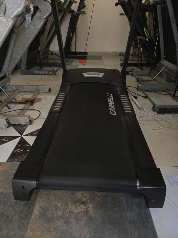 treadmils. (0309 5885468). ellapticals. dumbles. gym cycles. home gym 17