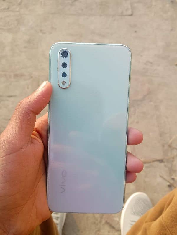 s1 vivo used 8/256 03434957571 whattsap pe message kry 0