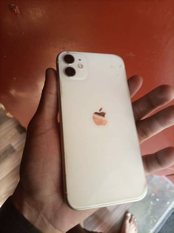 iphone 11 white colour 1