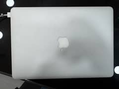 Apple Mac book Air 1466