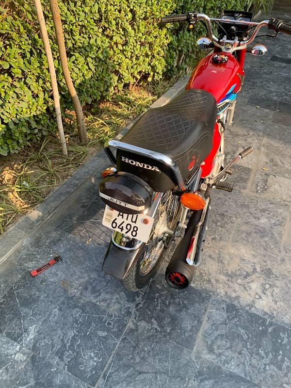 Honda 125 23/24modal red colour condition 10/10 arjnt sale 6