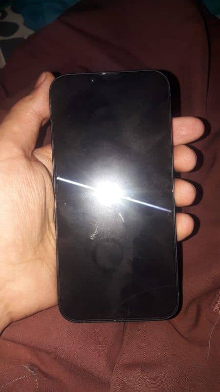 iphone 13 jv with original box and Apple warranty 7