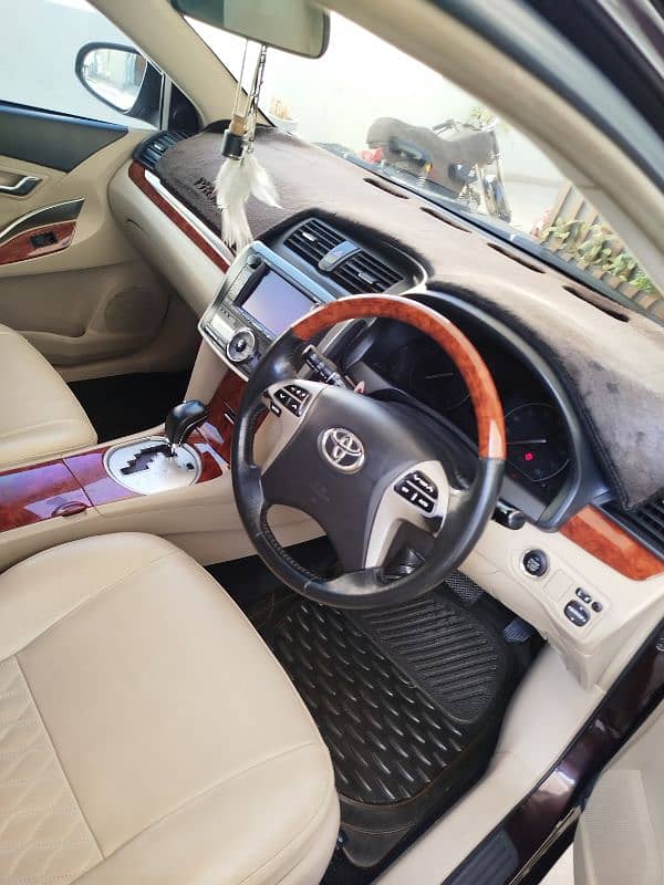 Toyota Premio 2015 6