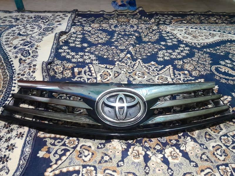 Toyota Carolla front grill 2014 to 2016 0