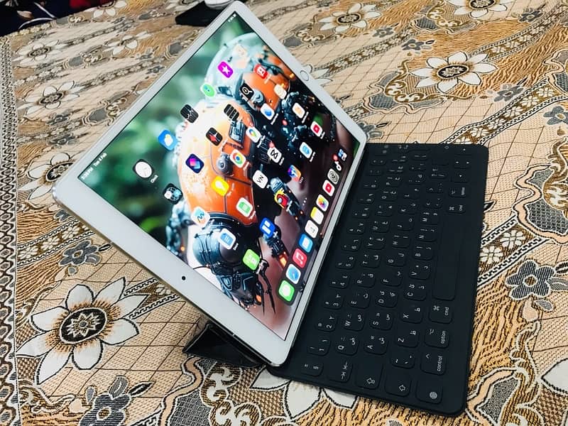 iPad pro 10.5inch 2nd generation cellular LLA model 0