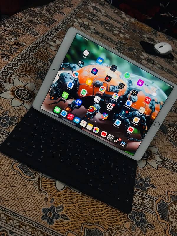 iPad pro 10.5inch 2nd generation cellular LLA model 1