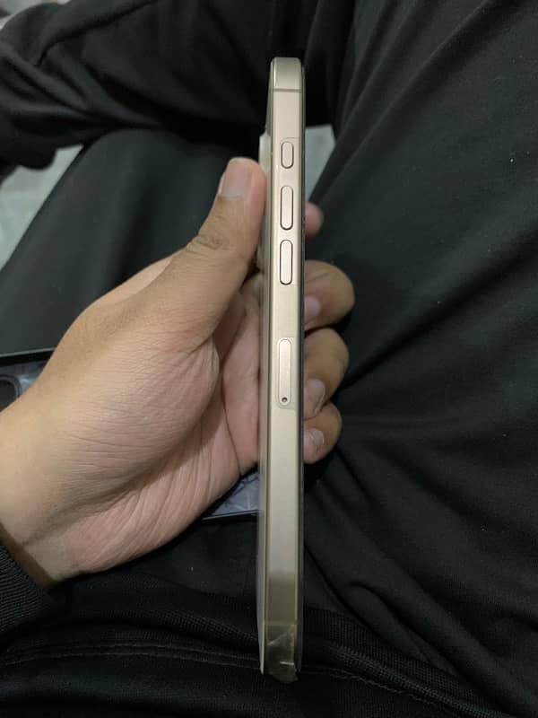 IPHONE 16 pro max 256gb non pta HK DUAL PHYSICAL 1