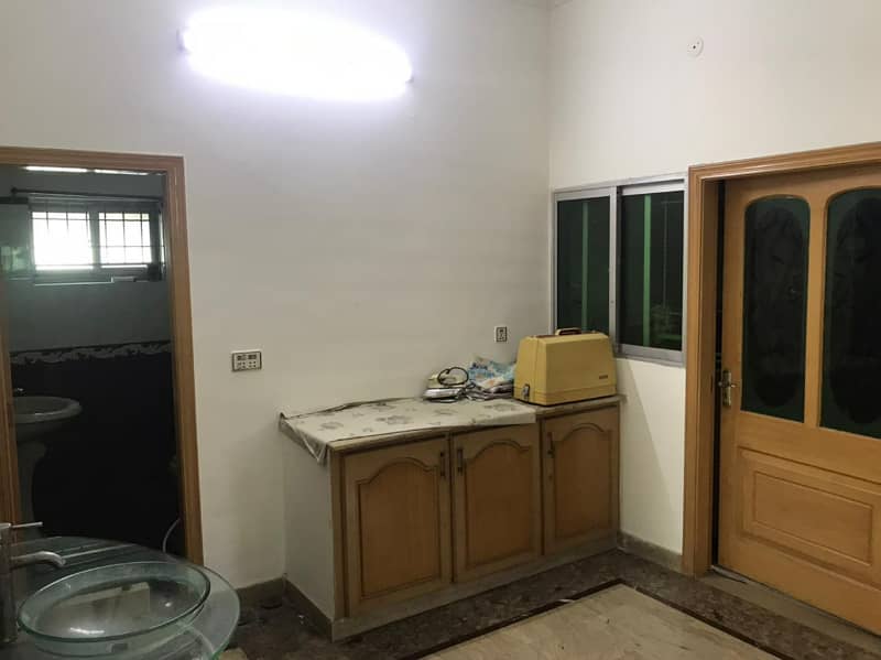 2 Kanal Fully Furnished Beautiful Bungalow Is Available For Sale near Wapda Town Lahore. 20