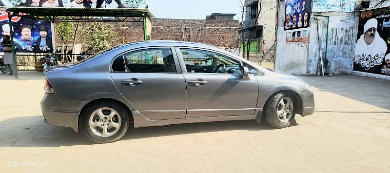 Honda Civic Oriel 2008 9