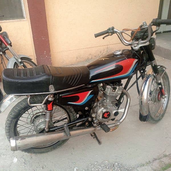 Honda125 bike 2004 model for sale ha urgent paso ke zarort ha 5