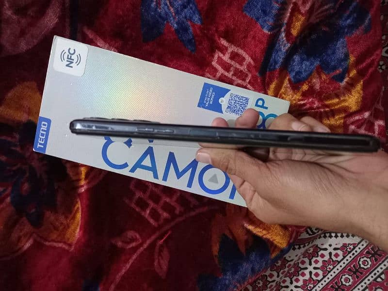 Camon 18p 2