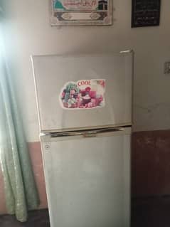 Dawlance fridge for sale