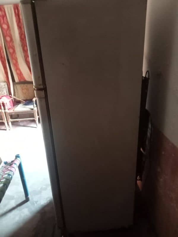 Dawlance fridge for sale 3