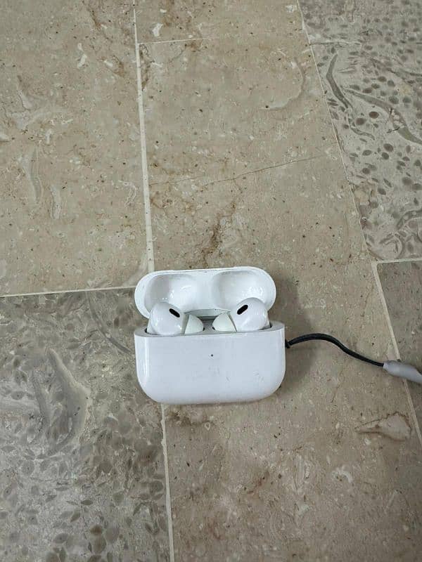 original Apple airpods pro 2Gen 6