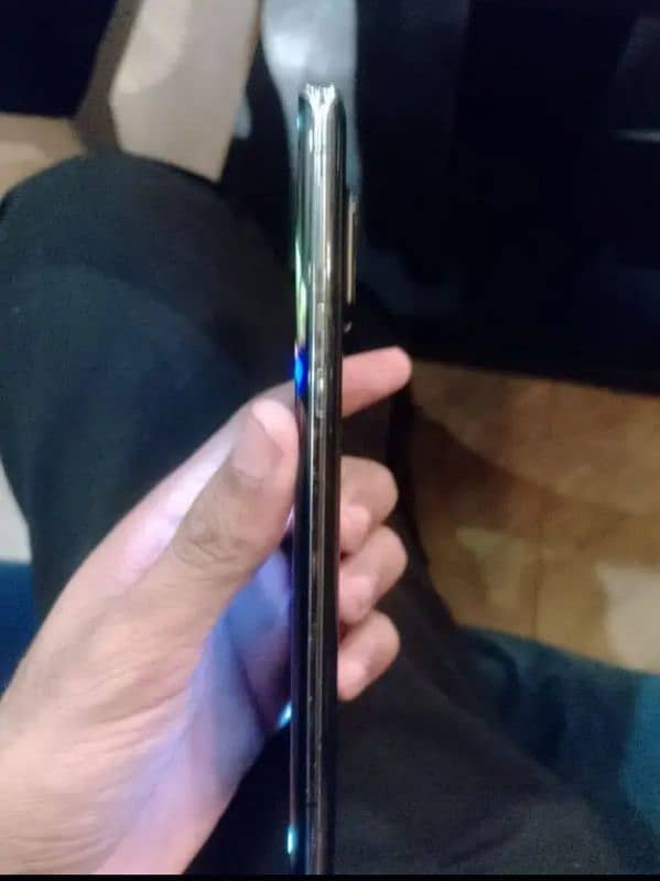 Aquos R6 sell + exchange possible 2