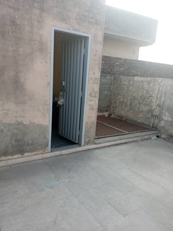 5 Marla Triple Story plaza For Sell in Fatha Ghar Lahore 1