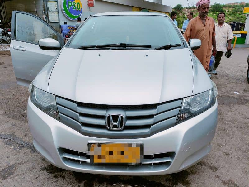 Honda City 2011 100% Home used car not commercial or regular use 18