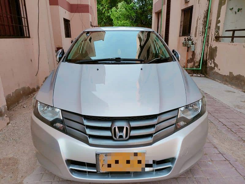 Honda City 2011 100% Home used car not commercial or regular use 16