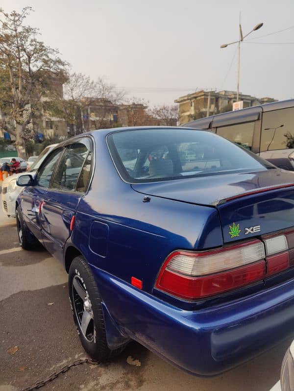 Toyota Corolla XE 1995 6