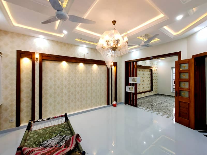 LOW PRICE 7 MARLA DESIGNER HOUSE FOR SALE 13