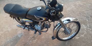 Honda CD70 For Sale In Black Color