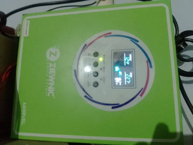 solar inverter 1500 watts single  battery 1