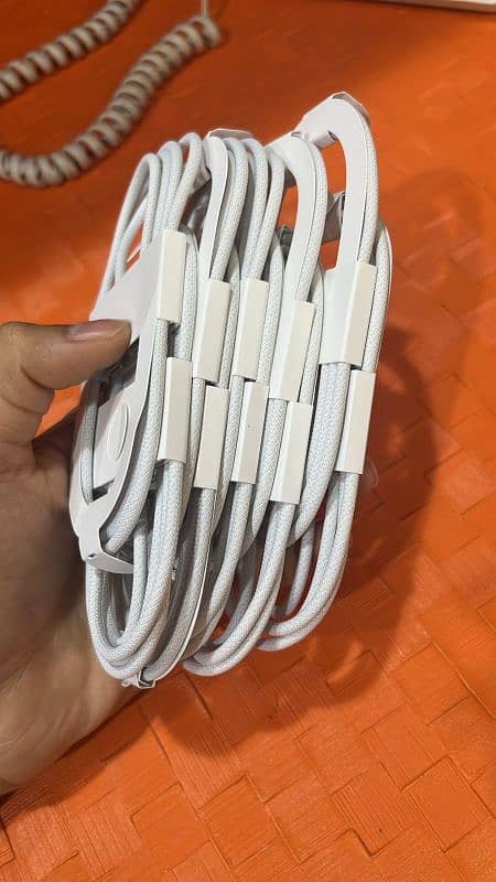 iPhone 15,16 series original cable 0