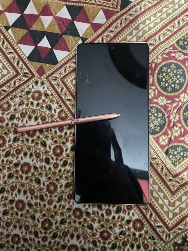 Samsung galaxy note 20 with a pen 0