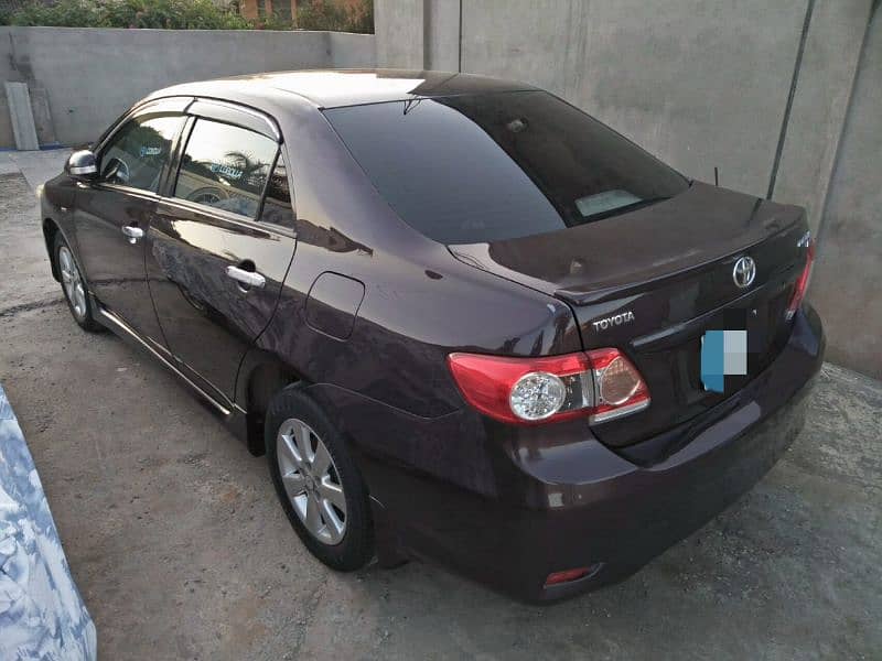 Toyota Corolla GLI 2013 4