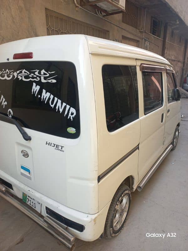 Daihatsu Hijet 2015 6