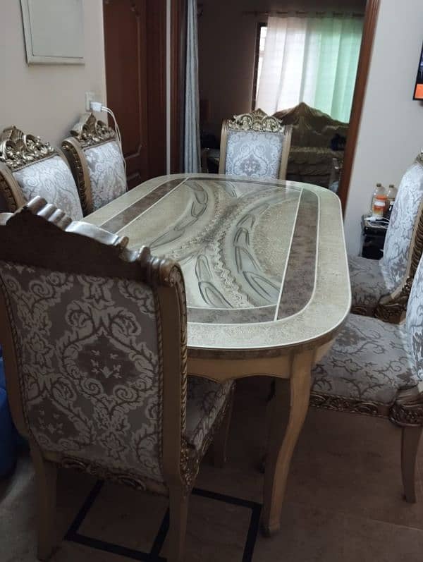 6 Seater Dinning Table 1