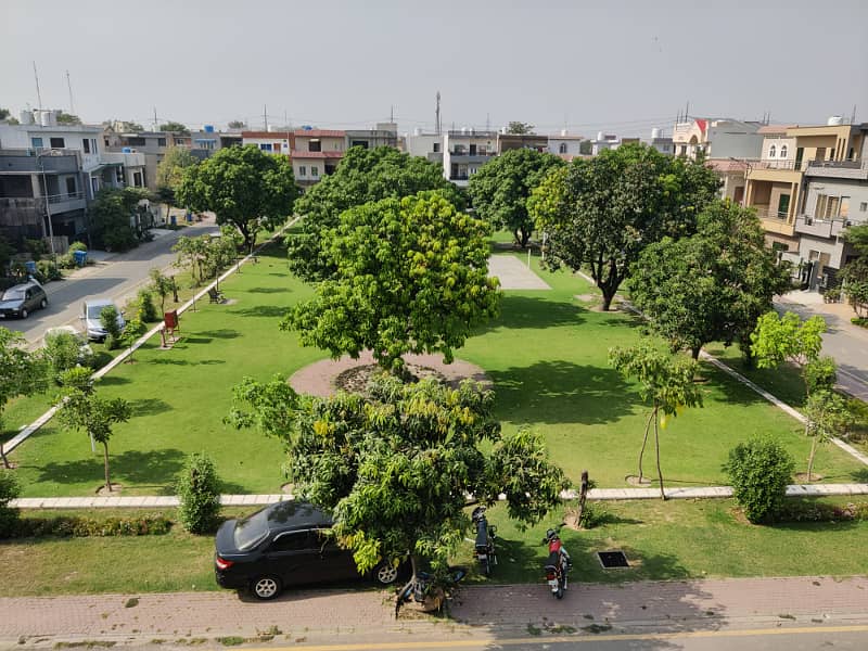 Facing Park 5 Marla Luxury House For Sale In C Block  Dream Gardens  Lahore 22