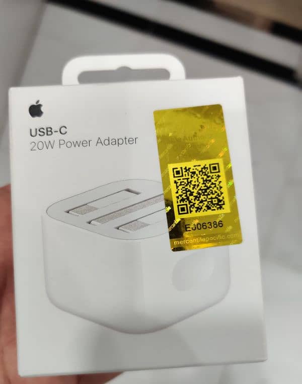 Apple original mercantile charger (100% genuine) 0