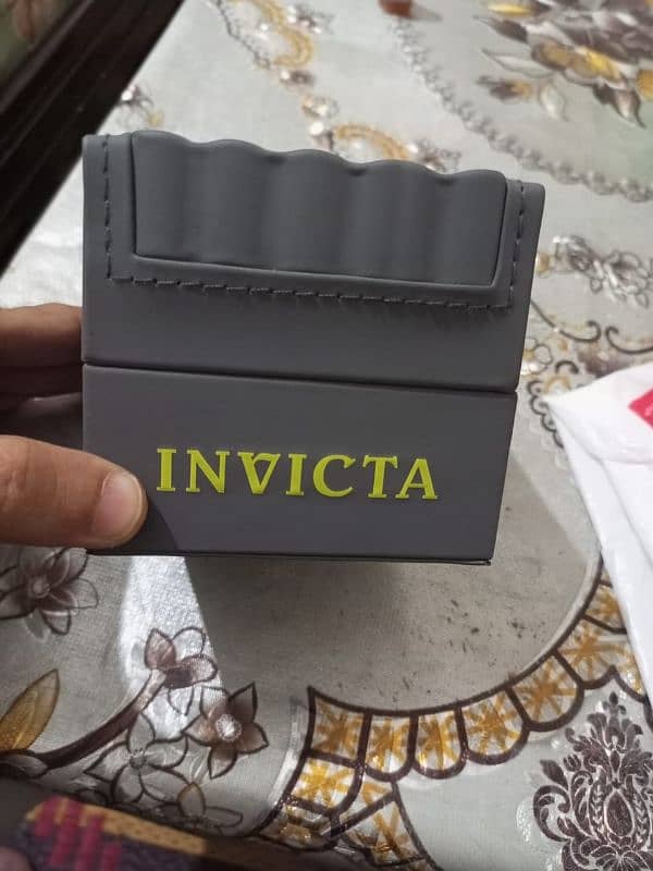 INVICTA MODEL NO. 0070 1