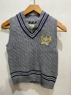 knit vest