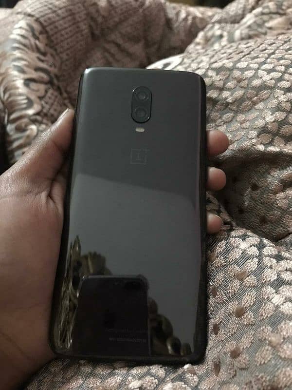 One plus 6T 1